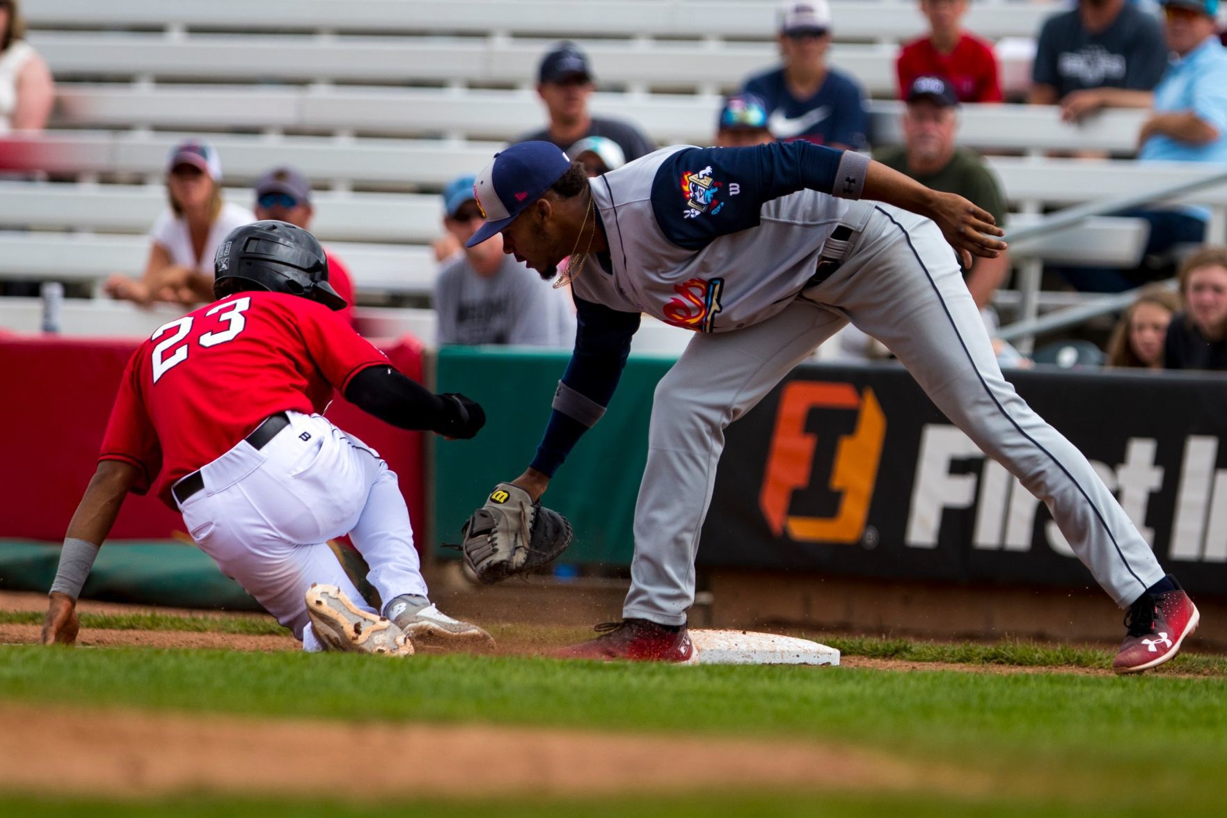Billings Mustangs play the Rocky Mountain Vibes